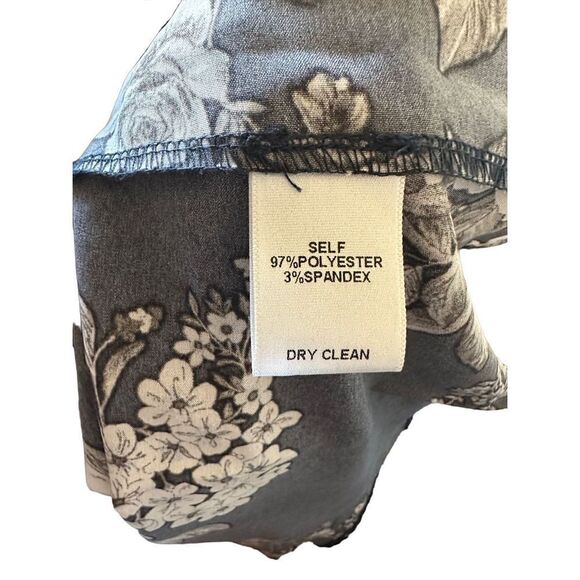 Soprano Navy Floral Flowy Wrap Dress - Picture 4 of 11